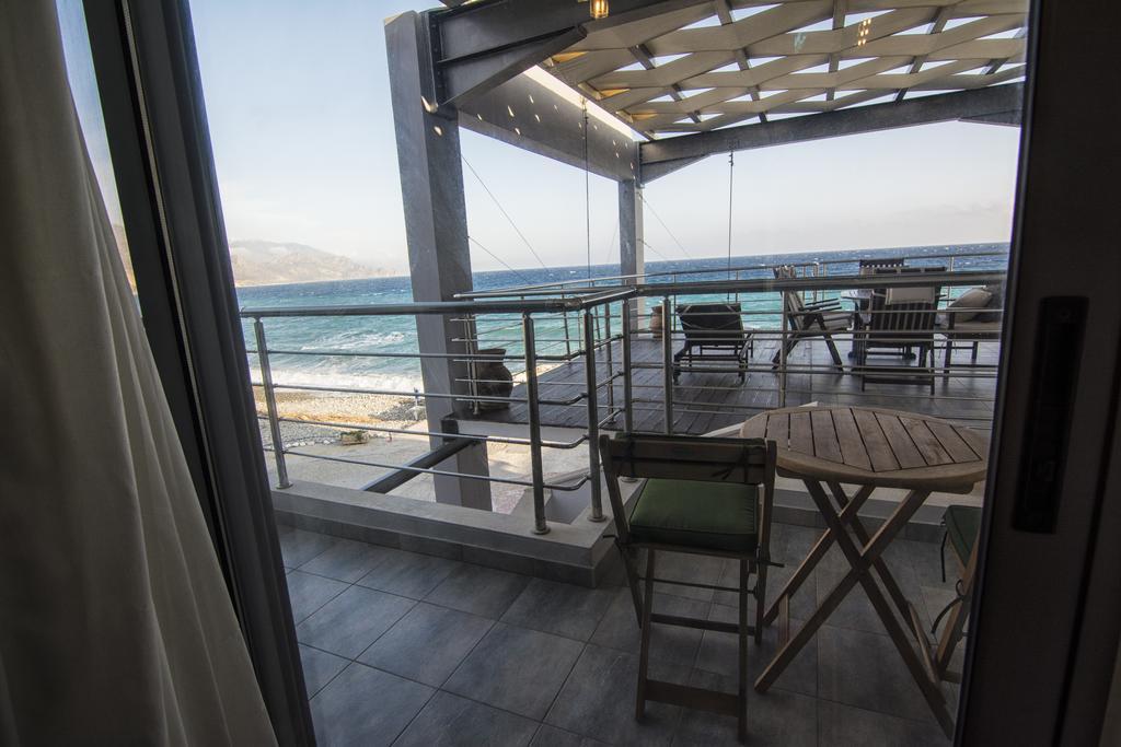 Gonis Suites Palaiochora Luaran gambar